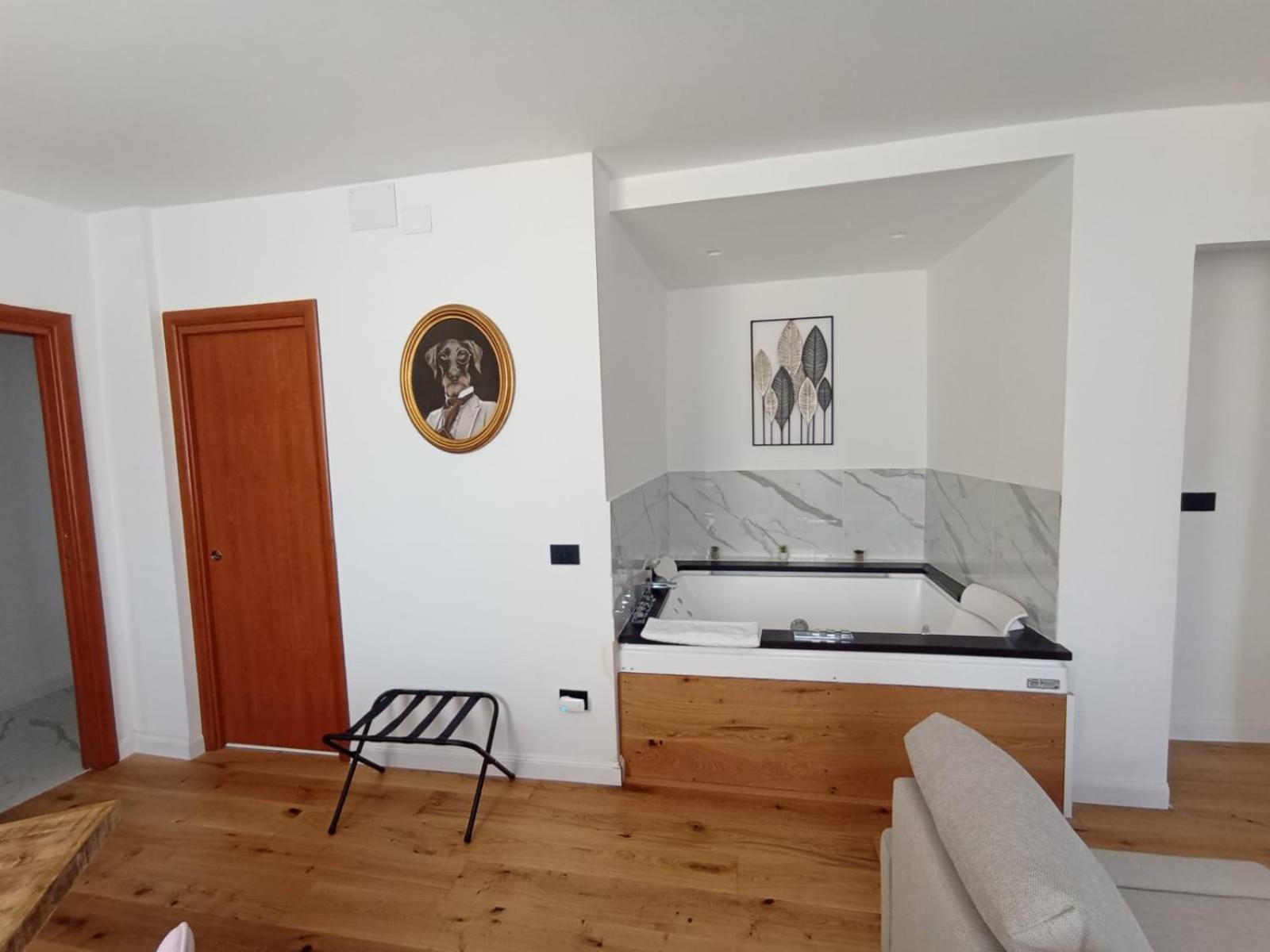 President Plaza Vip Suite Spa By Babylon Stay Napels Buitenkant foto