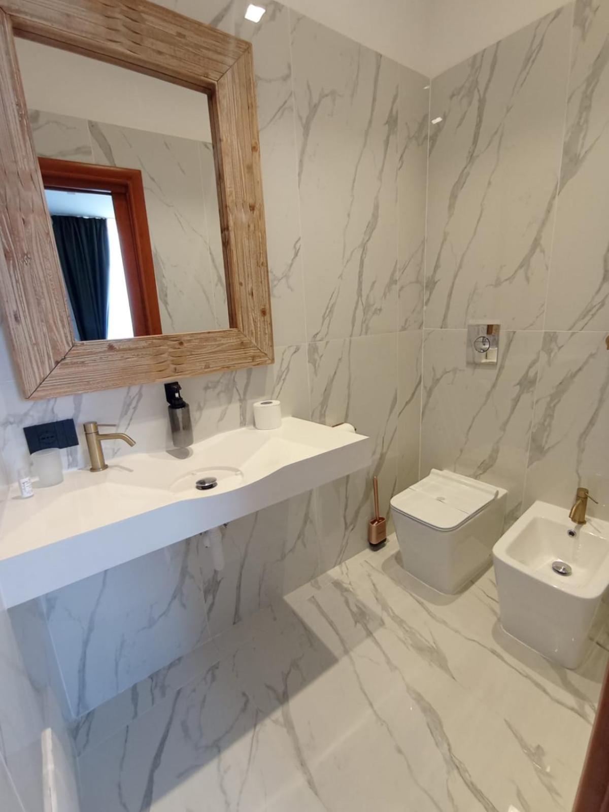 President Plaza Vip Suite Spa By Babylon Stay Napels Buitenkant foto